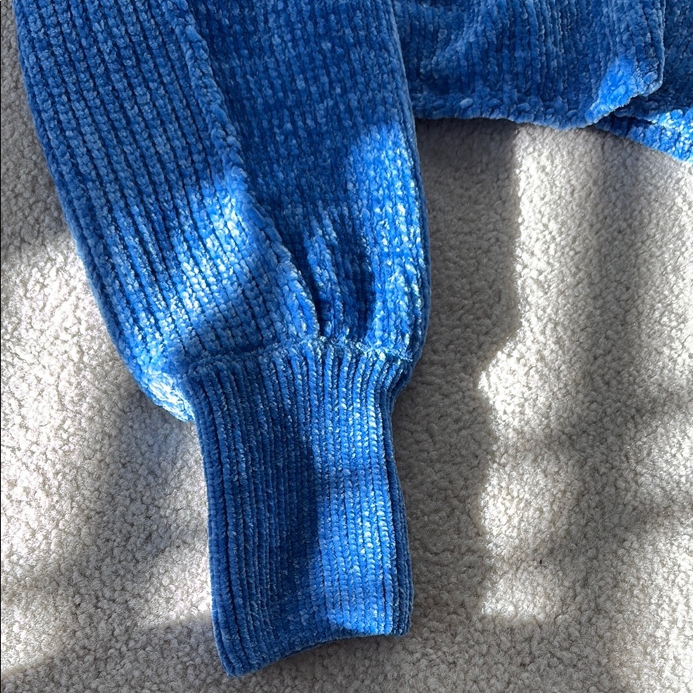 Blue Ribbed Women's Sweater - Picture 4 of 6